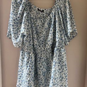 Elegant white and blue floral tunic top